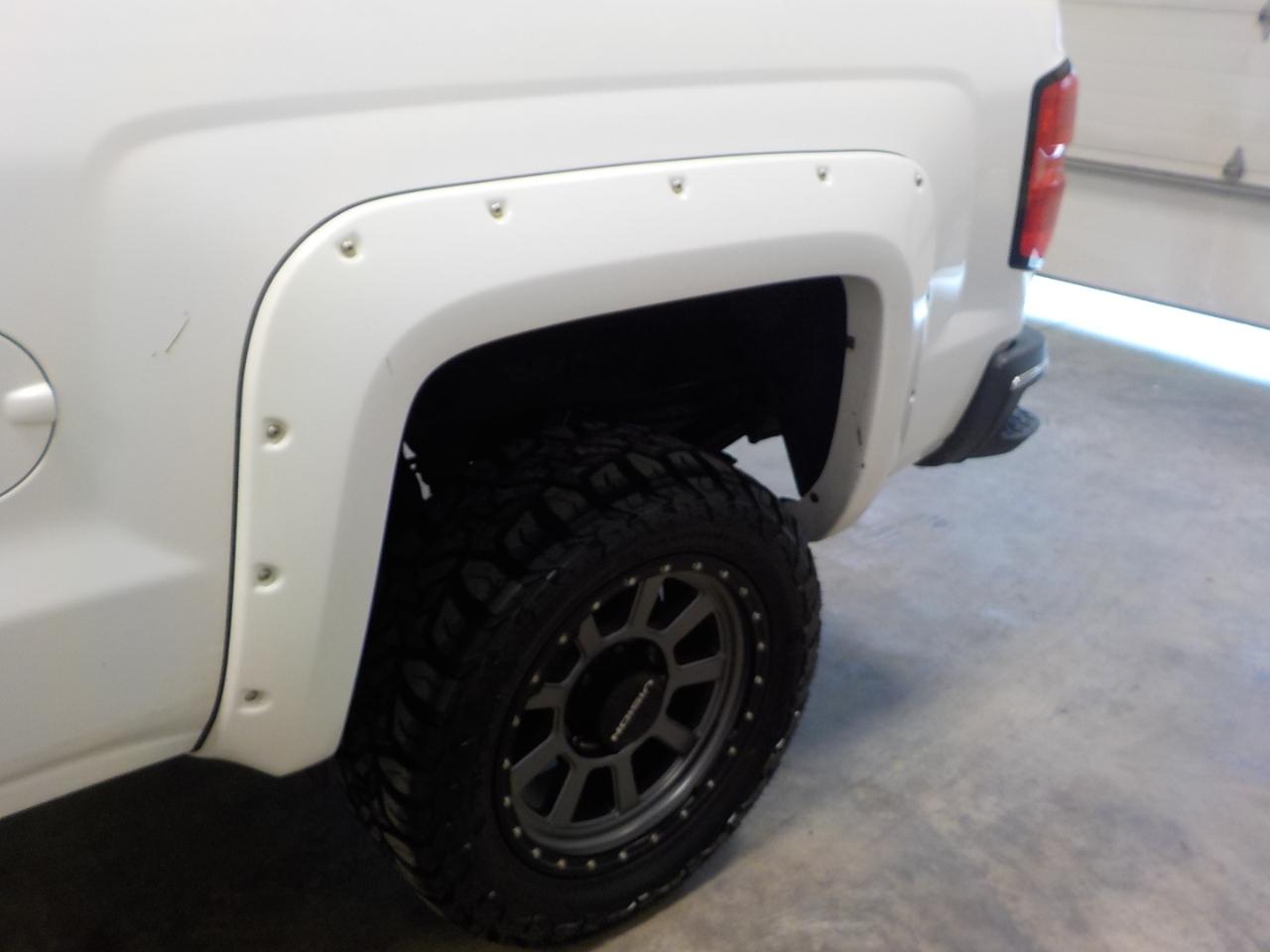Chevrolet Silverado 2500HD 4WD Crew Cab 153.7" LTZ 2015