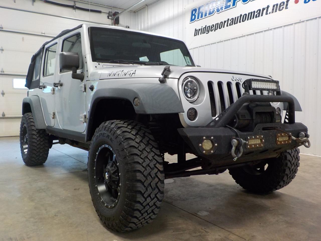 Jeep Wrangler Unlimited 4WD 4dr Sport 2012