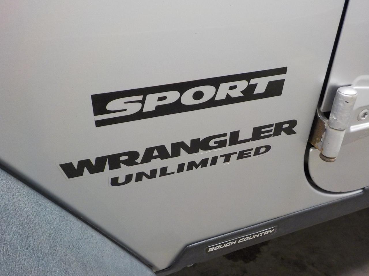 Jeep Wrangler Unlimited 4WD 4dr Sport 2012