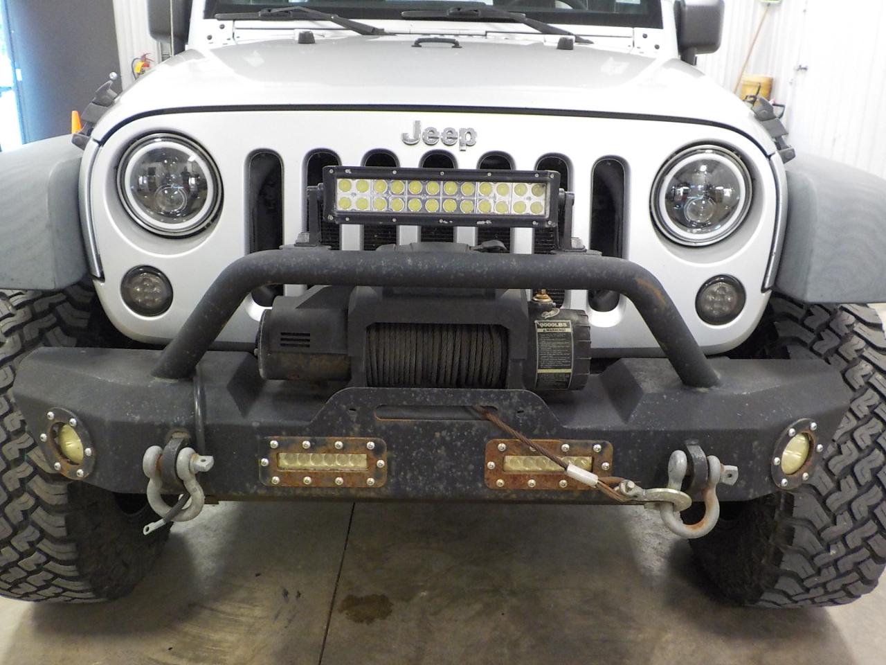 Jeep Wrangler Unlimited 4WD 4dr Sport 2012