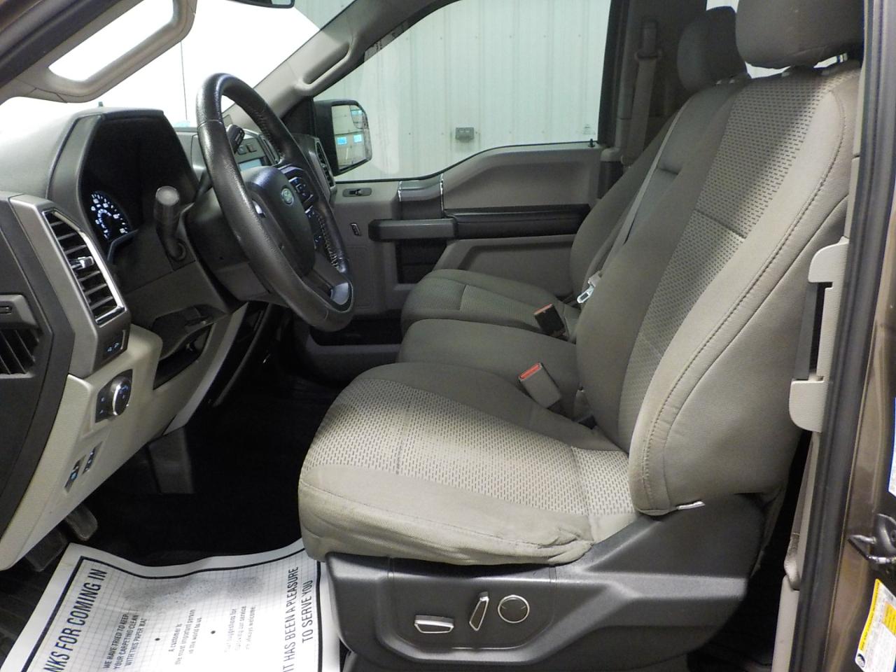 Ford F-150 4WD SuperCab 133" XLT 2015