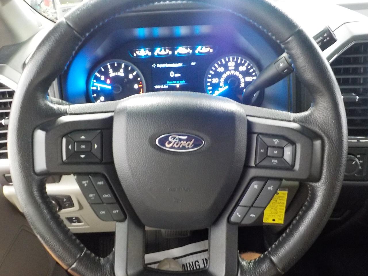 Ford F-150 4WD SuperCab 133" XLT 2015