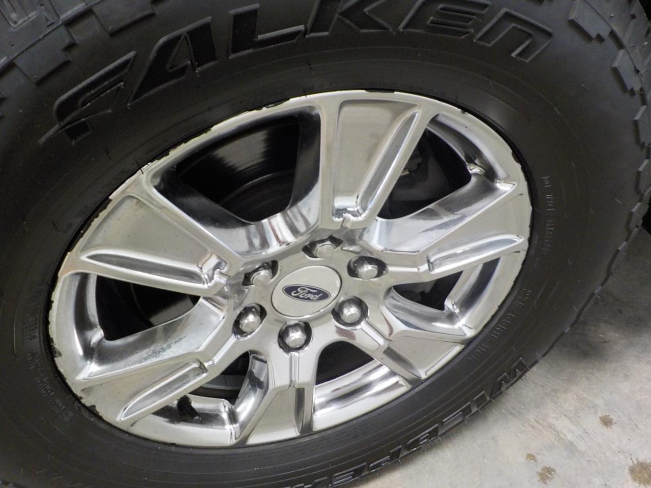 Ford F-150 4WD SuperCab 133" XLT 2015
