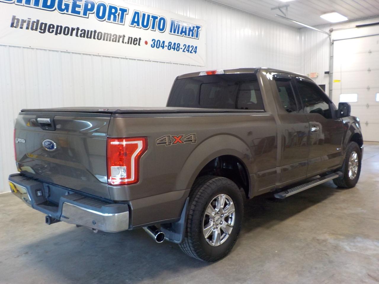 Ford F-150 4WD SuperCab 133" XLT 2015