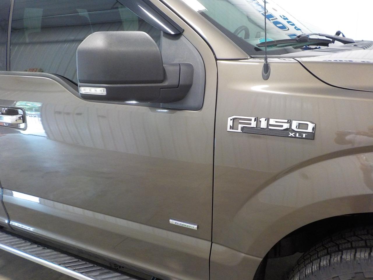 Ford F-150 4WD SuperCab 133" XLT 2015