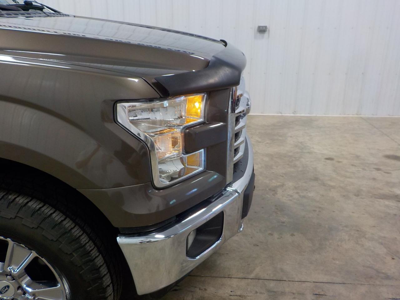 Ford F-150 4WD SuperCab 133" XLT 2015