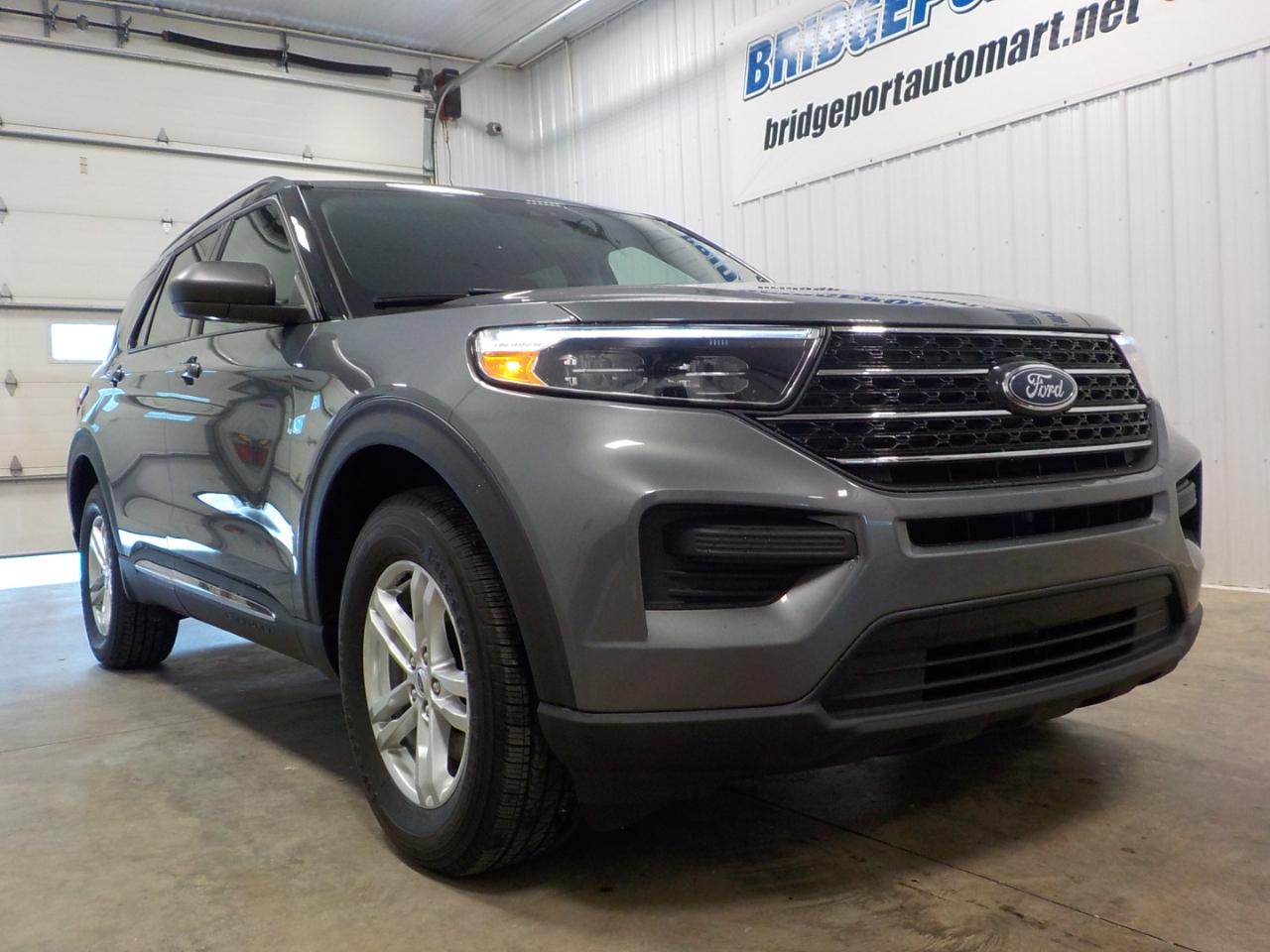 Ford Explorer XLT 4WD 2023
