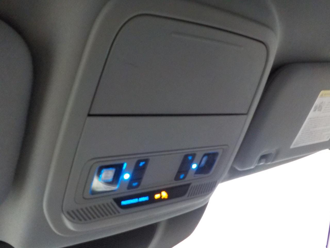 Ford Explorer XLT 4WD 2023