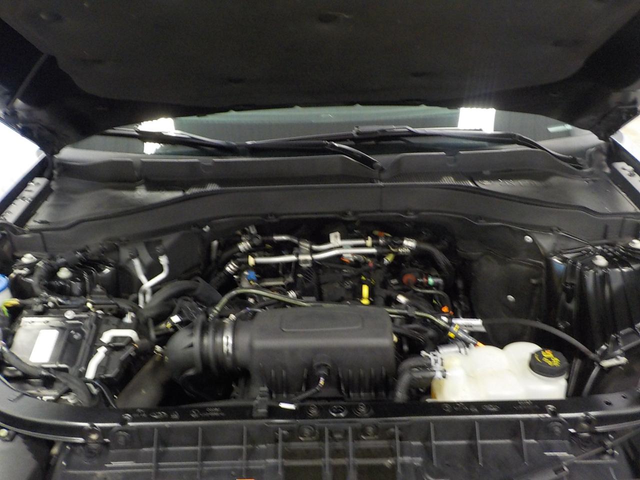 Ford Explorer XLT 4WD 2023