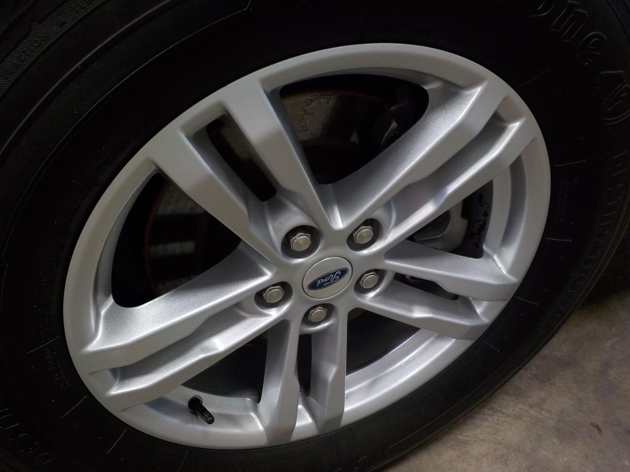 Ford Explorer XLT 4WD 2023