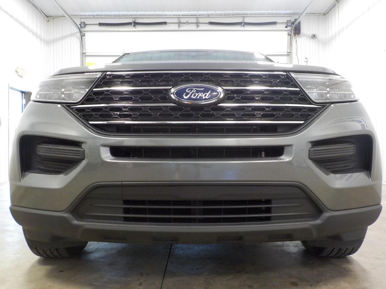 Ford Explorer XLT 4WD 2023
