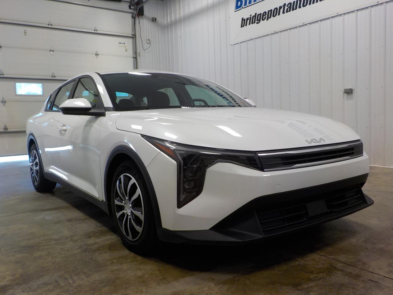 Kia K4 LX FWD 2025