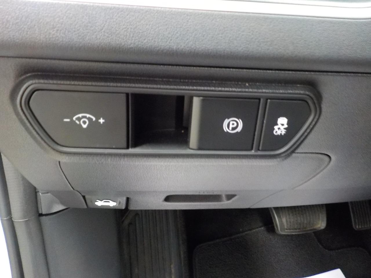 Kia K4 LX FWD 2025