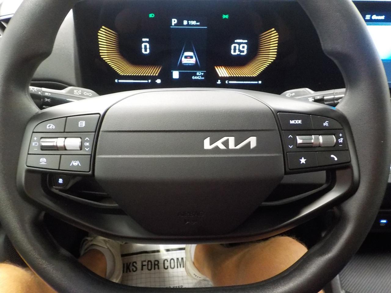 Kia K4 LX FWD 2025