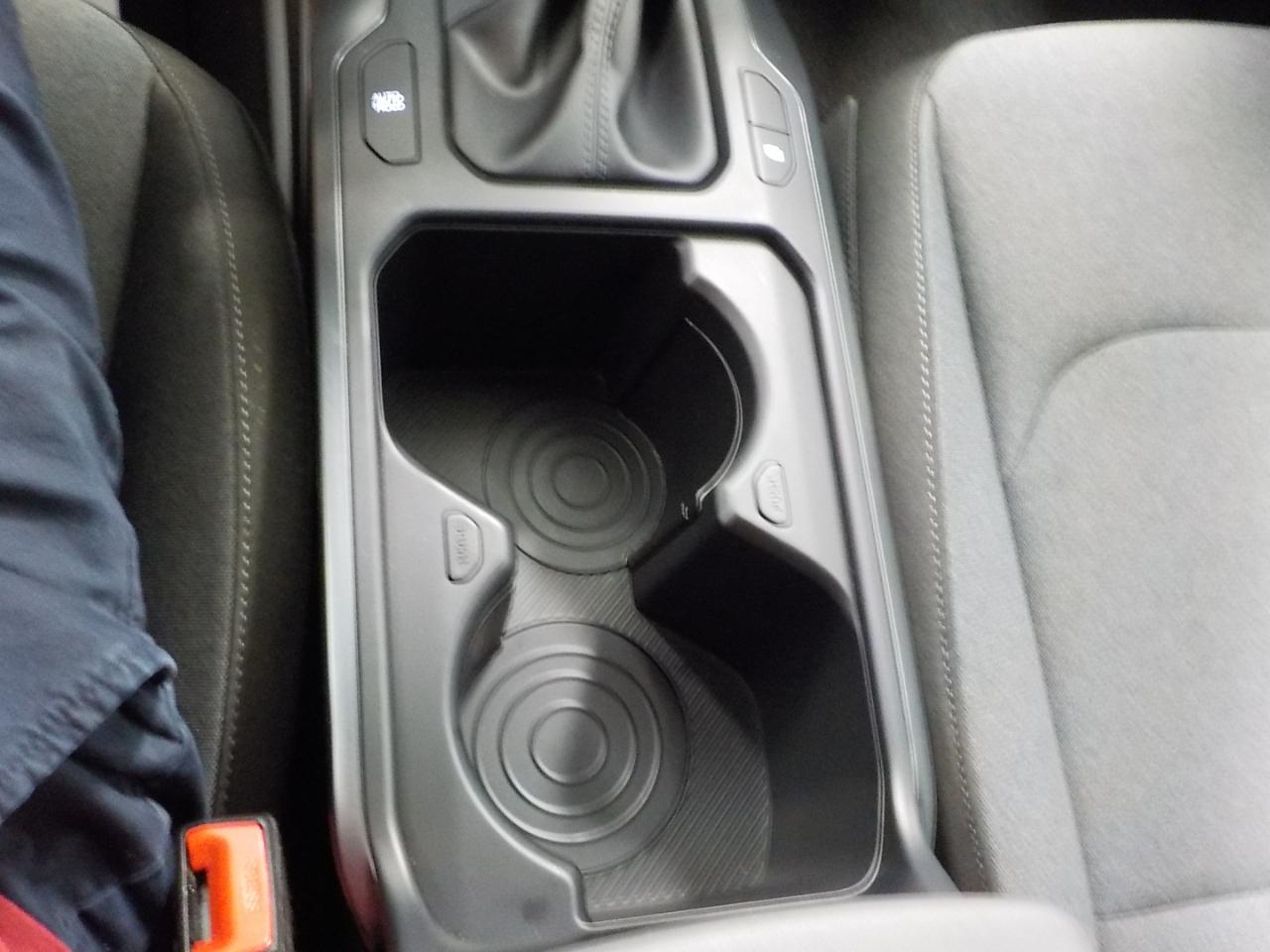 Kia K4 LX FWD 2025