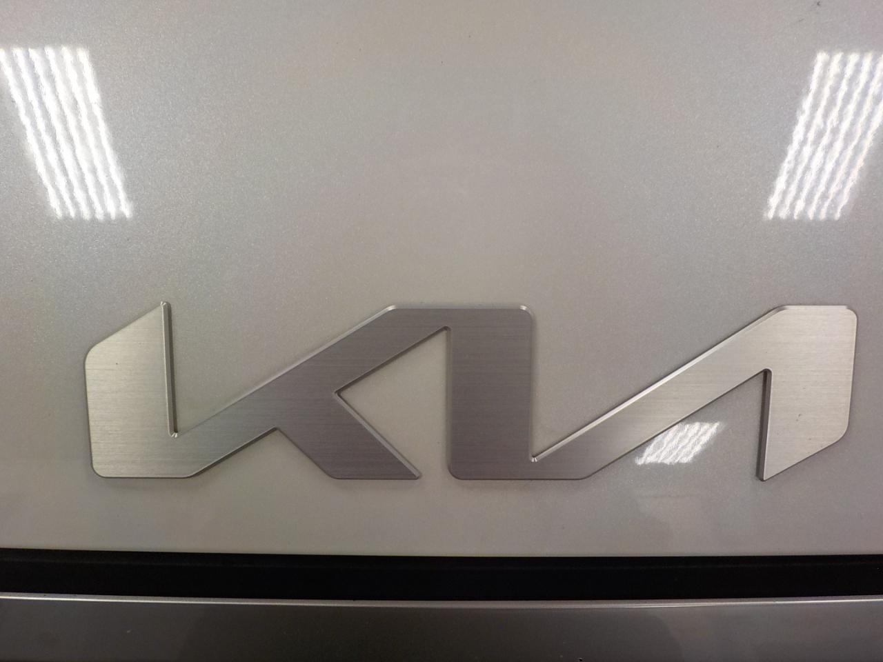 Kia K4 LX FWD 2025
