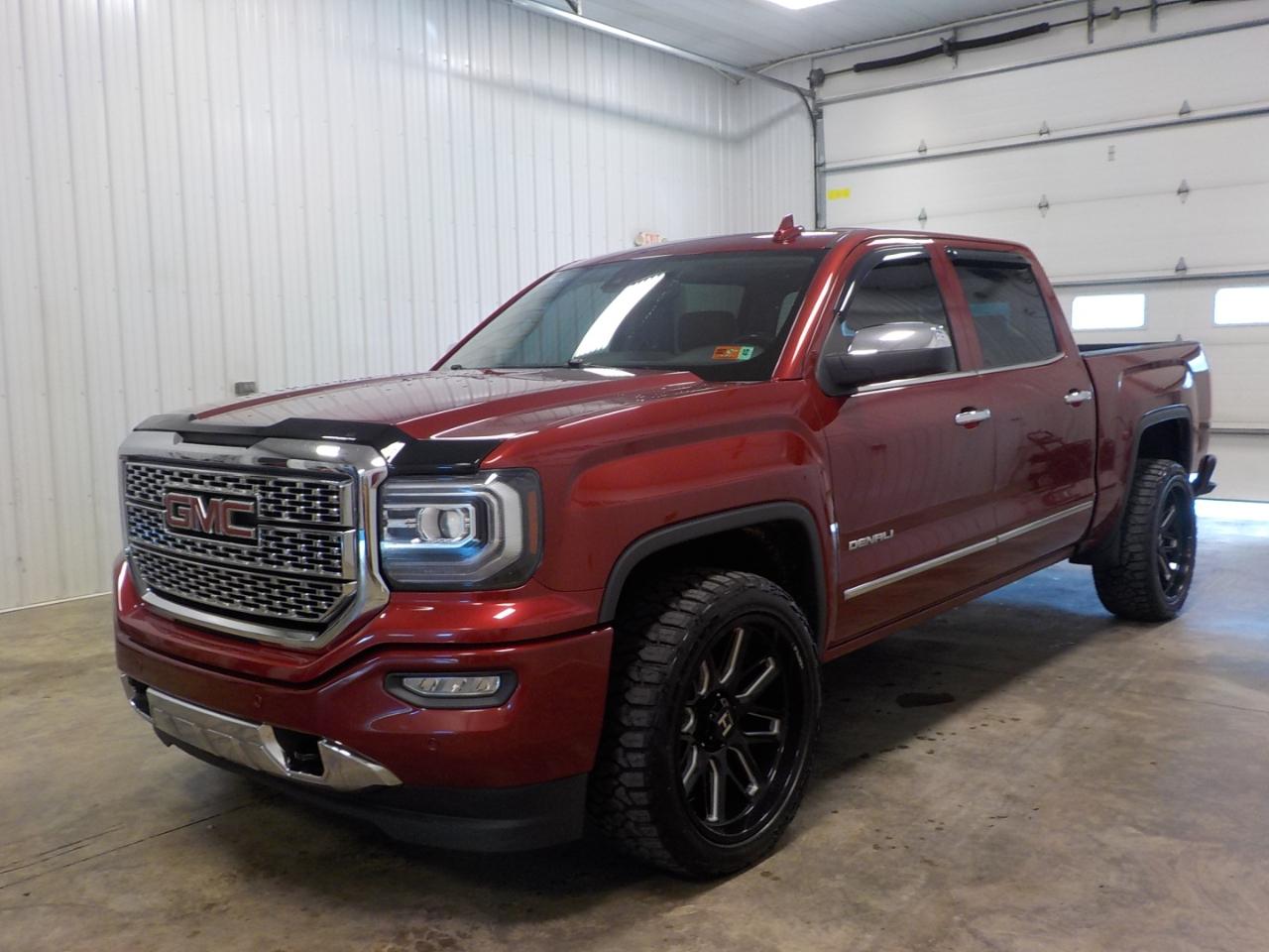 GMC Sierra 1500 4WD Crew Cab 143.5" Denali 2018