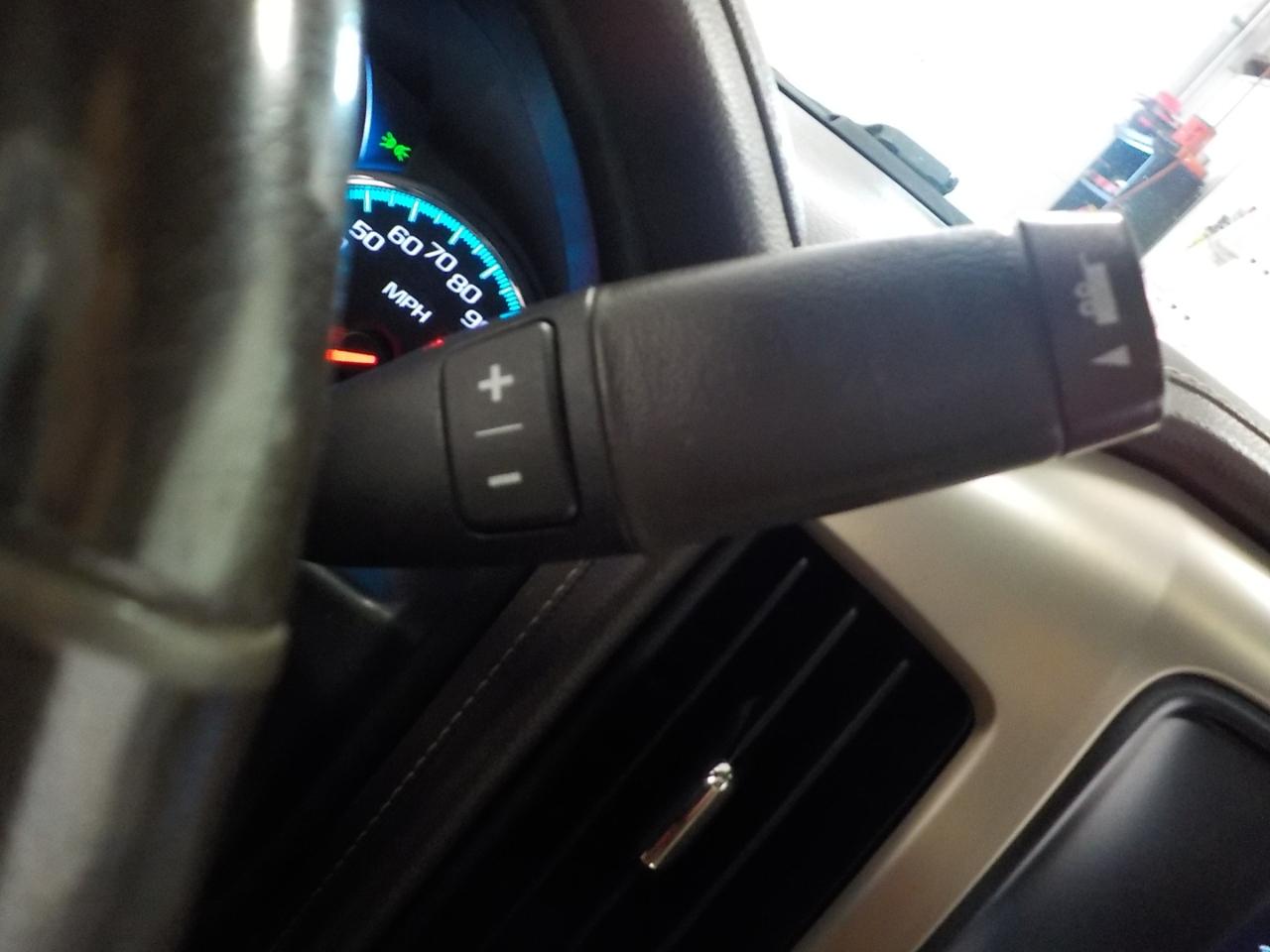 GMC Sierra 1500 4WD Crew Cab 143.5" Denali 2018