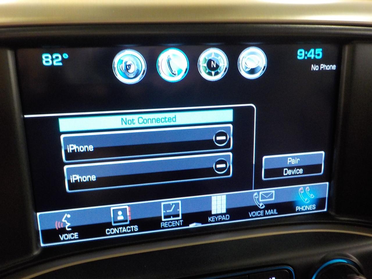 GMC Sierra 1500 4WD Crew Cab 143.5" Denali 2018