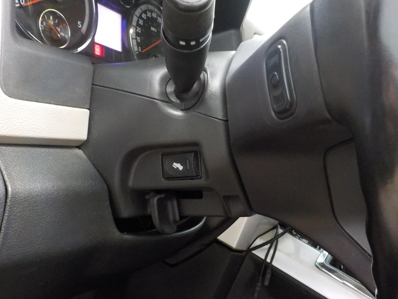 RAM 2500 4WD Mega Cab 160.5" Big Horn 2012