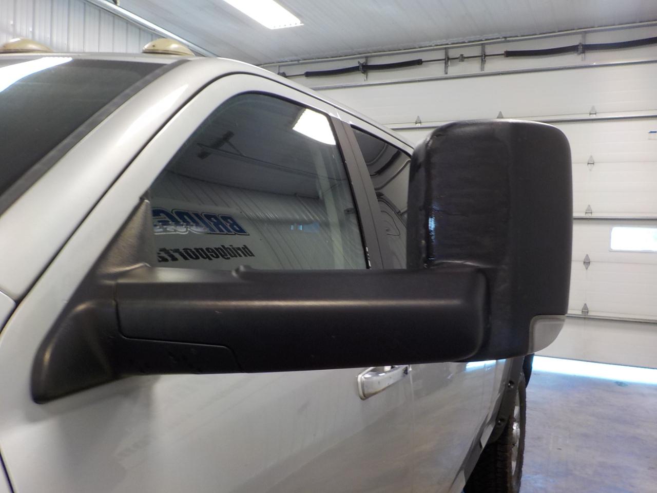 RAM 2500 4WD Mega Cab 160.5" Big Horn 2012