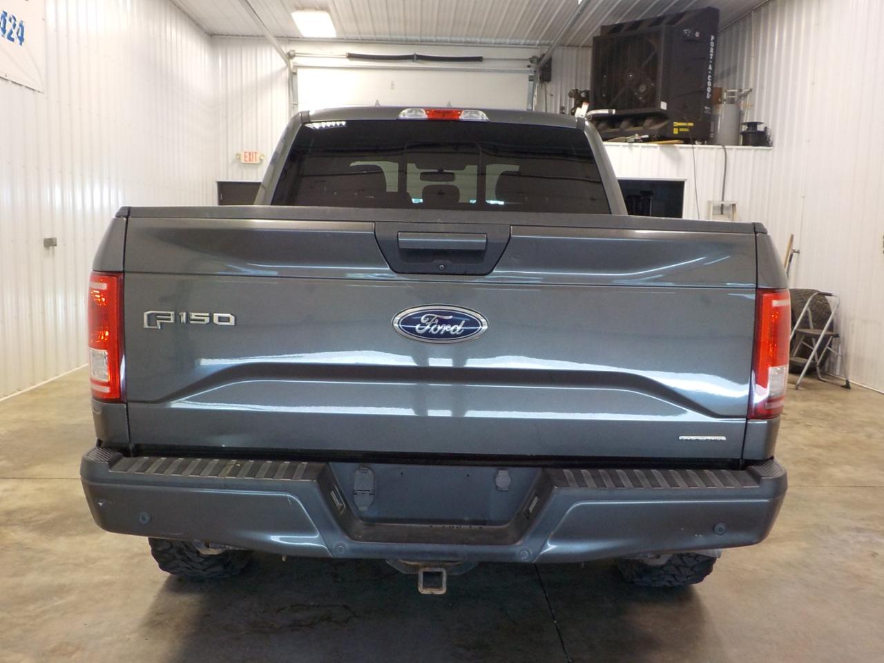 Ford F-150 4WD SuperCrew 145" XLT 2016