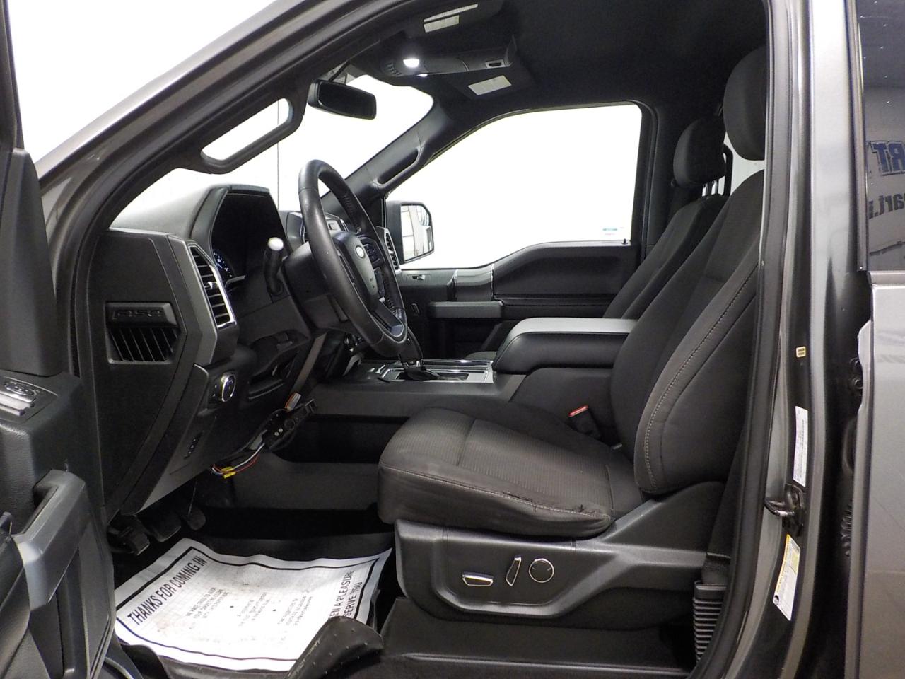 Ford F-150 4WD SuperCrew 145" XLT 2016