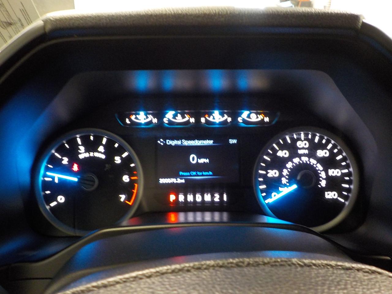 Ford F-150 4WD SuperCrew 145" XLT 2016