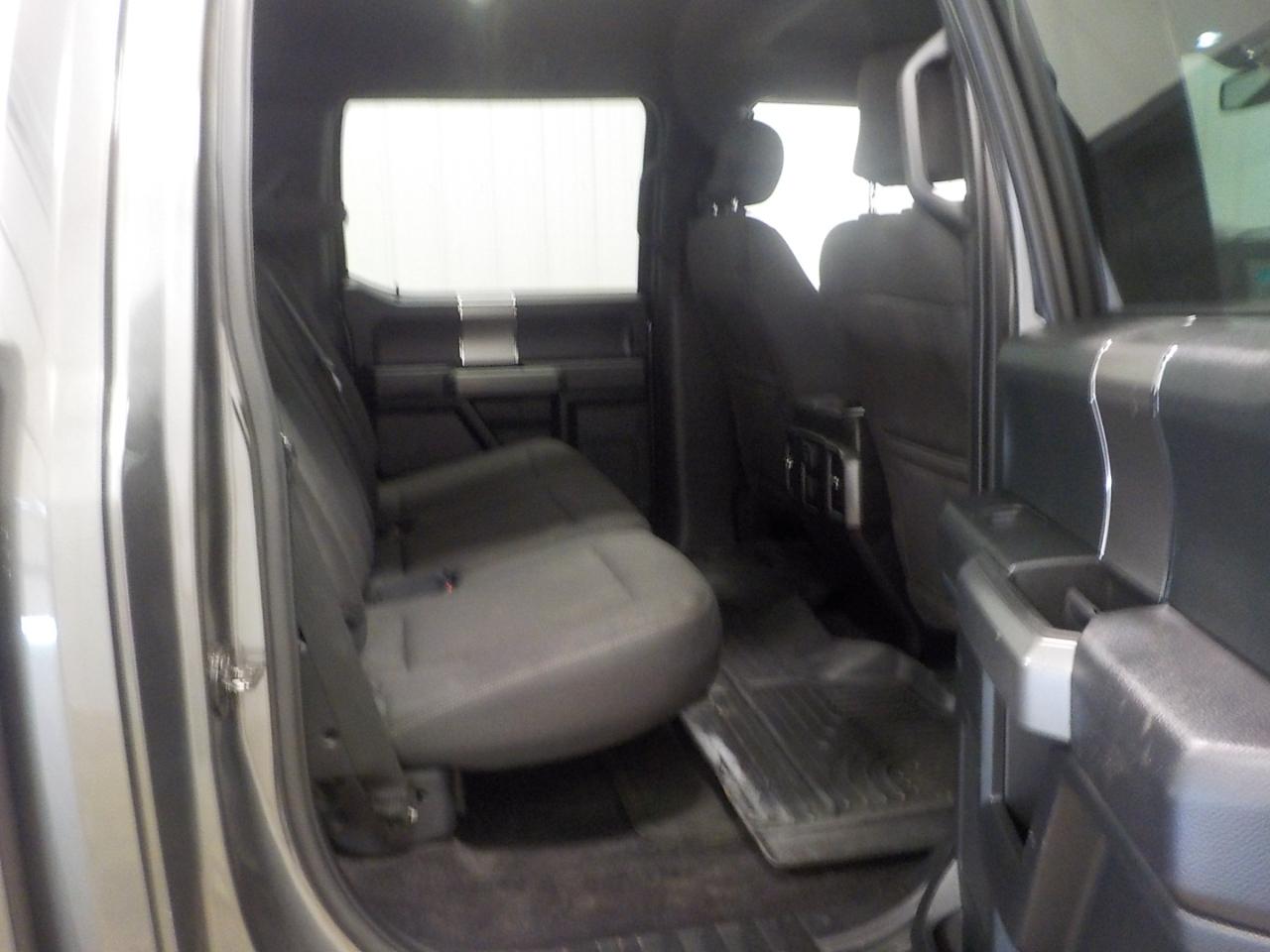 Ford F-150 4WD SuperCrew 145" XLT 2016