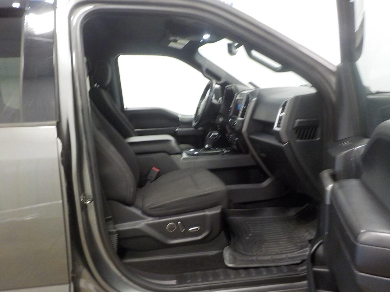 Ford F-150 4WD SuperCrew 145" XLT 2016