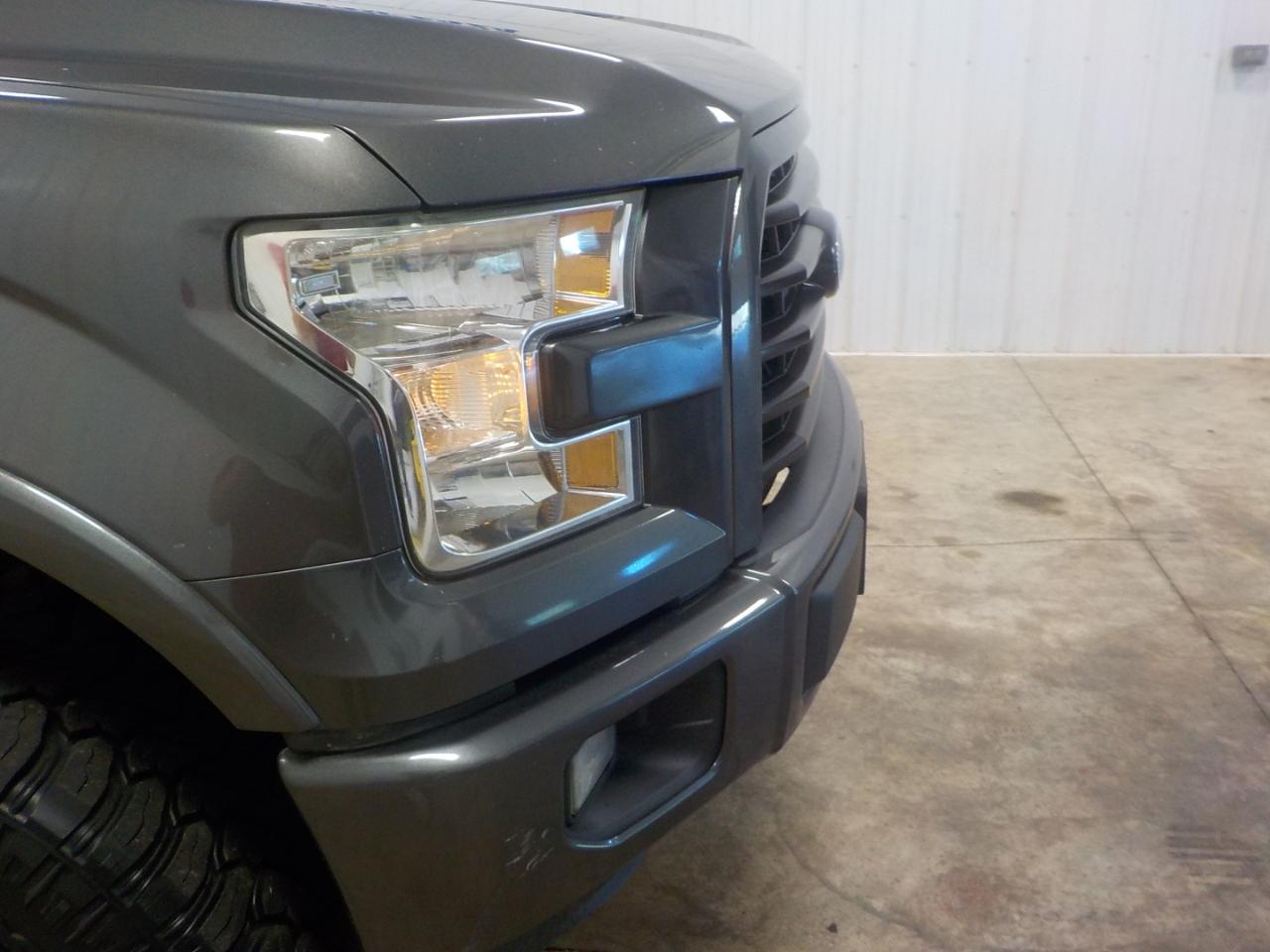Ford F-150 4WD SuperCrew 145" XLT 2016