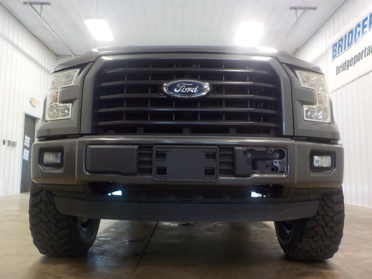 Ford F-150 4WD SuperCrew 145" XLT 2016