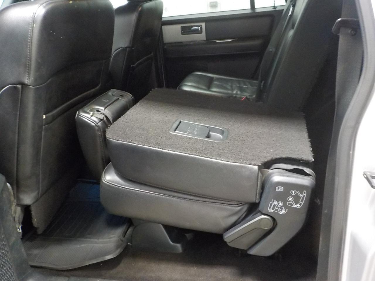 Ford Expedition EL 4WD 4dr King Ranch 2016