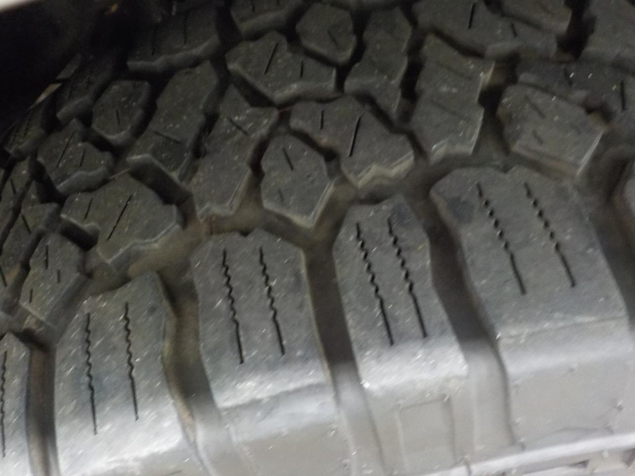 Ford Expedition EL 4WD 4dr King Ranch 2016