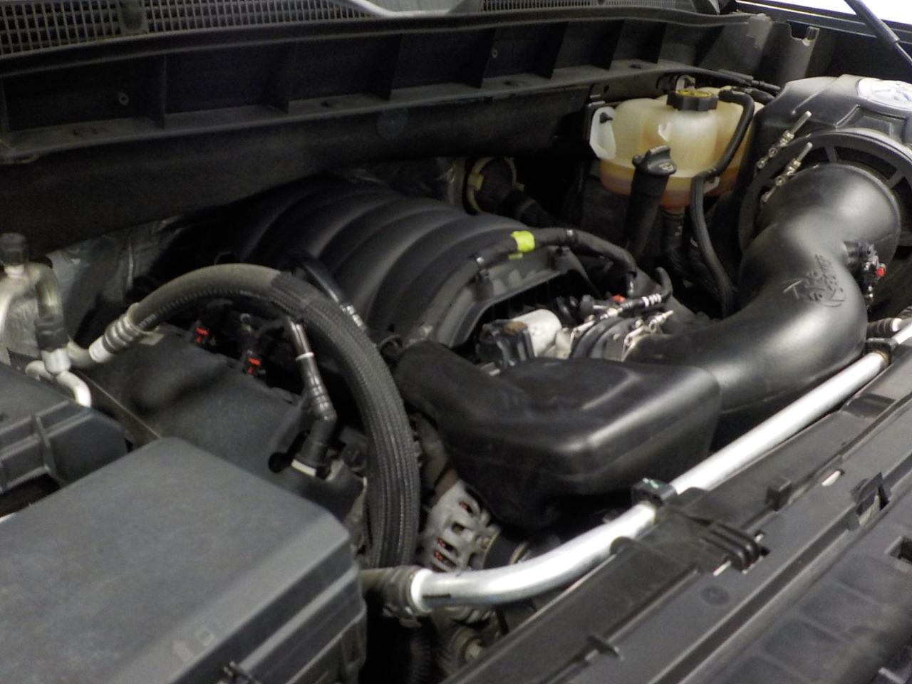 GMC Sierra 1500 4WD Crew Cab 147" AT4 2022