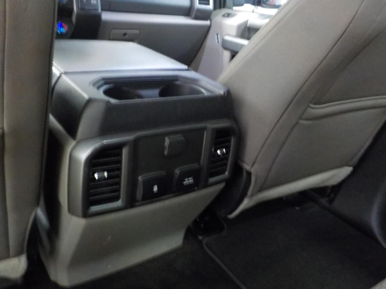 Ford Super Duty F-350 SRW XLT 4WD Crew Cab 6.75' Box 2018