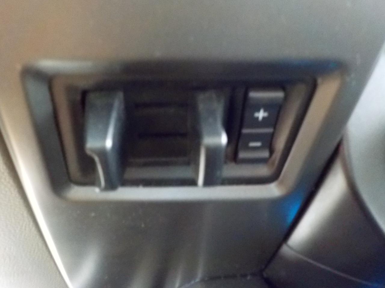 Ford Super Duty F-350 SRW XLT 4WD Crew Cab 6.75' Box 2018