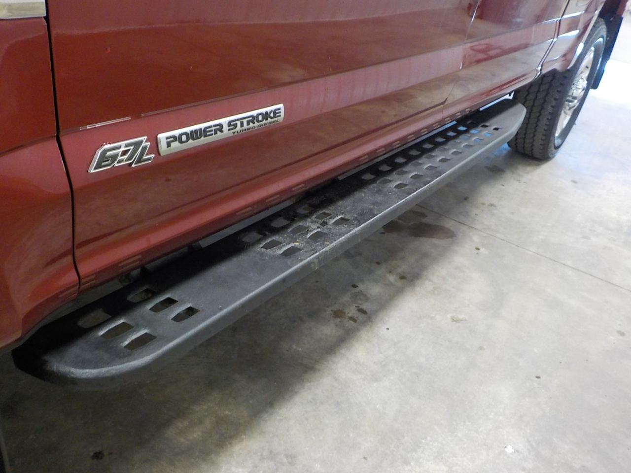 Ford Super Duty F-350 SRW XLT 4WD Crew Cab 6.75' Box 2018