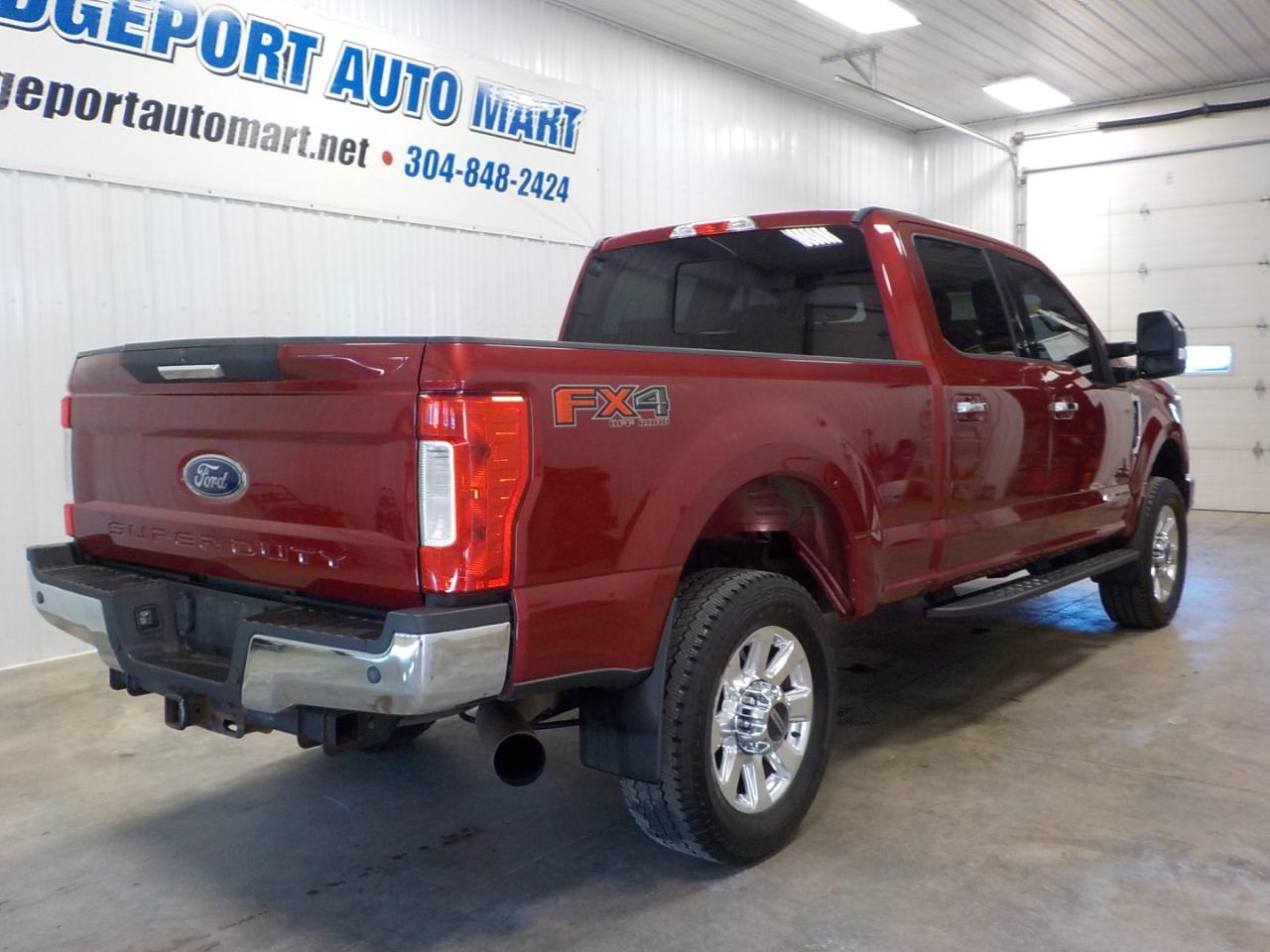 Ford Super Duty F-350 SRW XLT 4WD Crew Cab 6.75' Box 2018