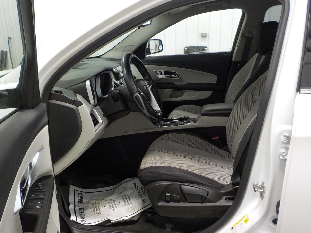 Chevrolet Equinox FWD 4dr LT w/1LT 2017