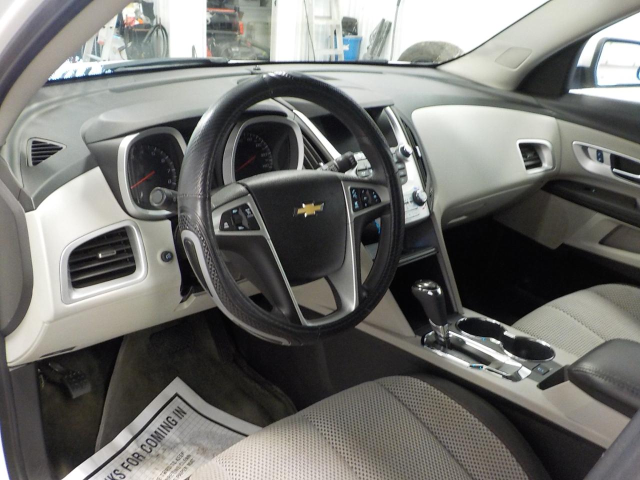 Chevrolet Equinox FWD 4dr LT w/1LT 2017