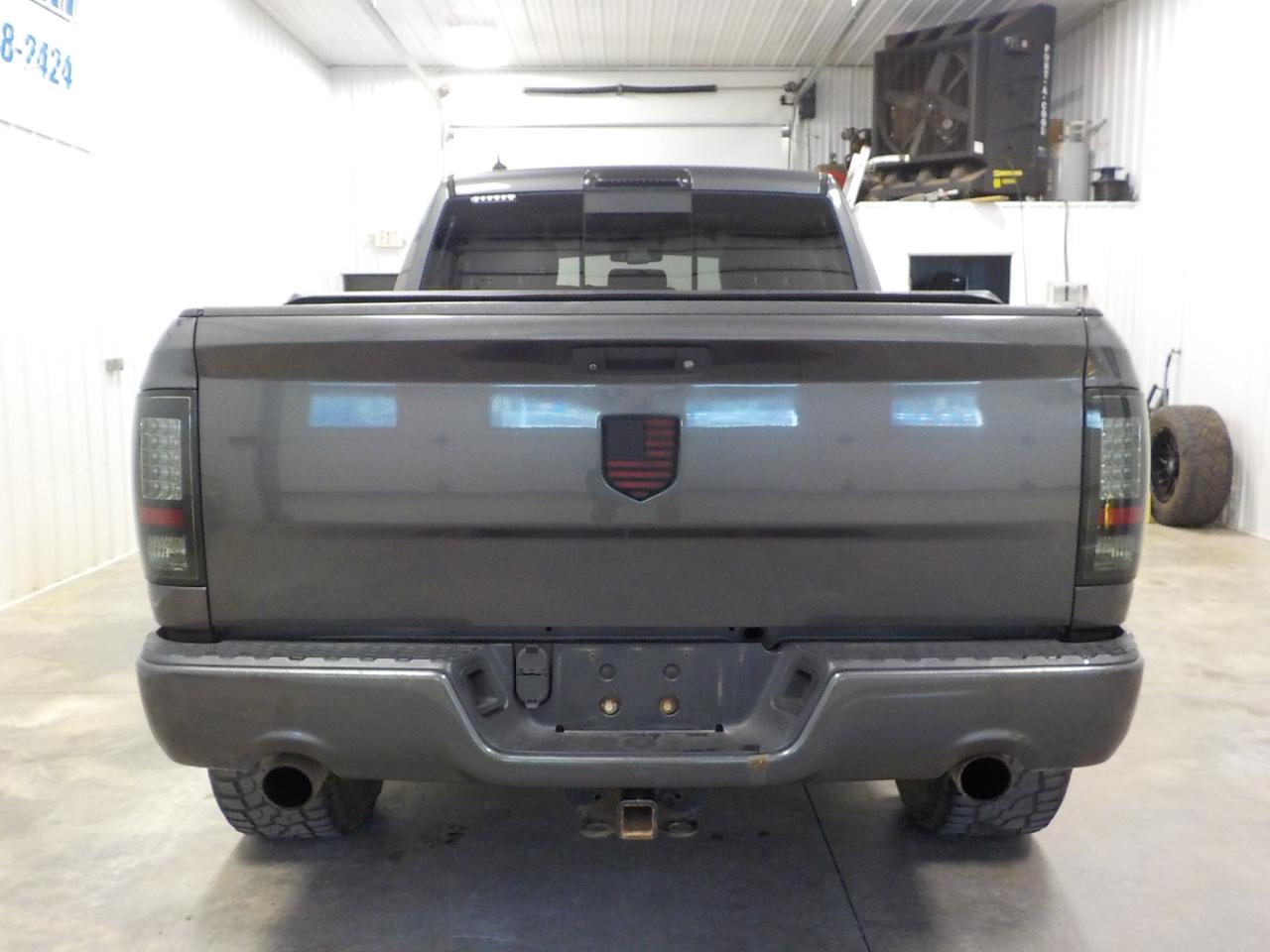 RAM 1500 Sport 4x4 Quad Cab 6'4" Box *Ltd Avail* 2018