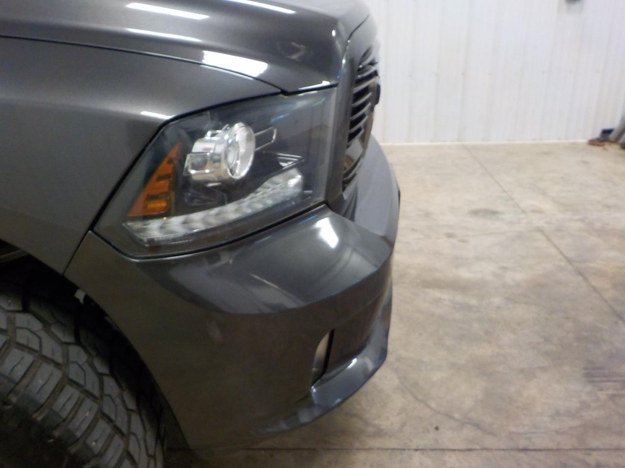 RAM 1500 Sport 4x4 Quad Cab 6'4" Box *Ltd Avail* 2018