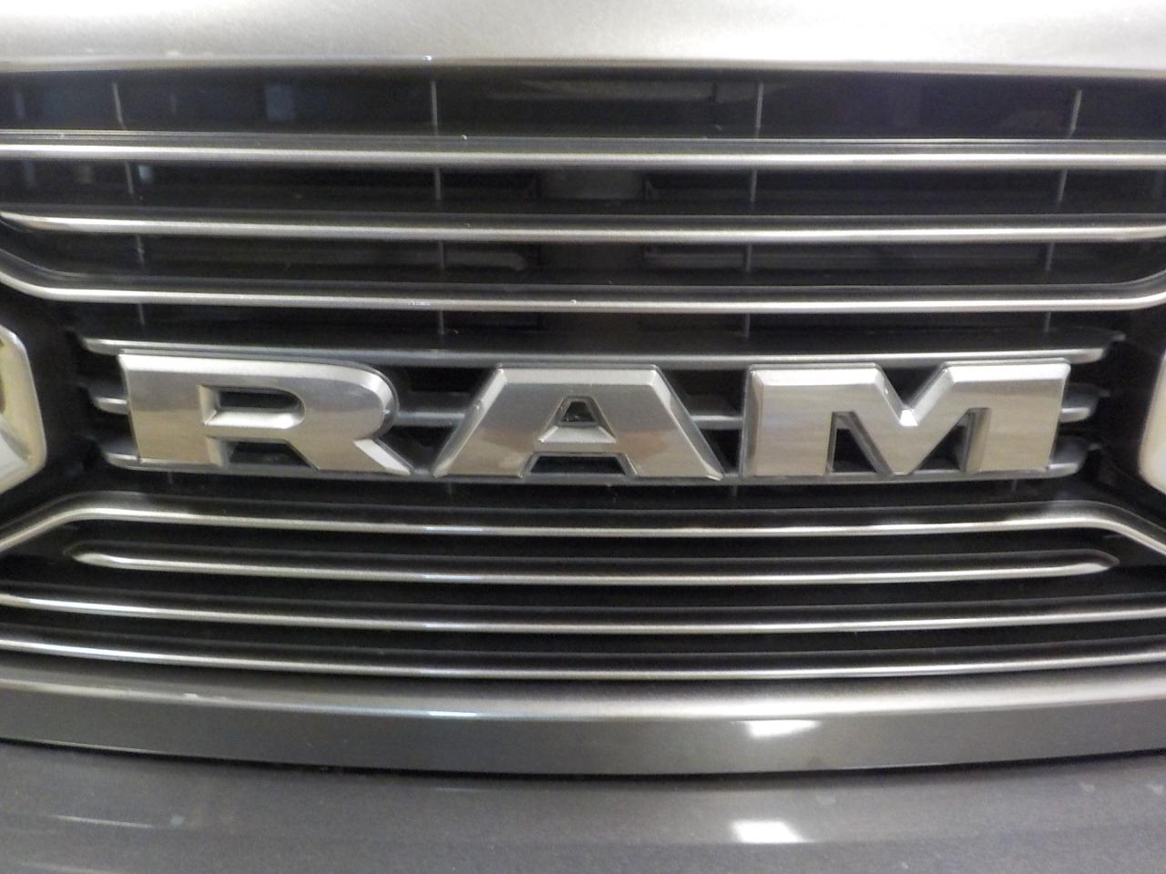 RAM 1500 Sport 4x4 Quad Cab 6'4" Box *Ltd Avail* 2018
