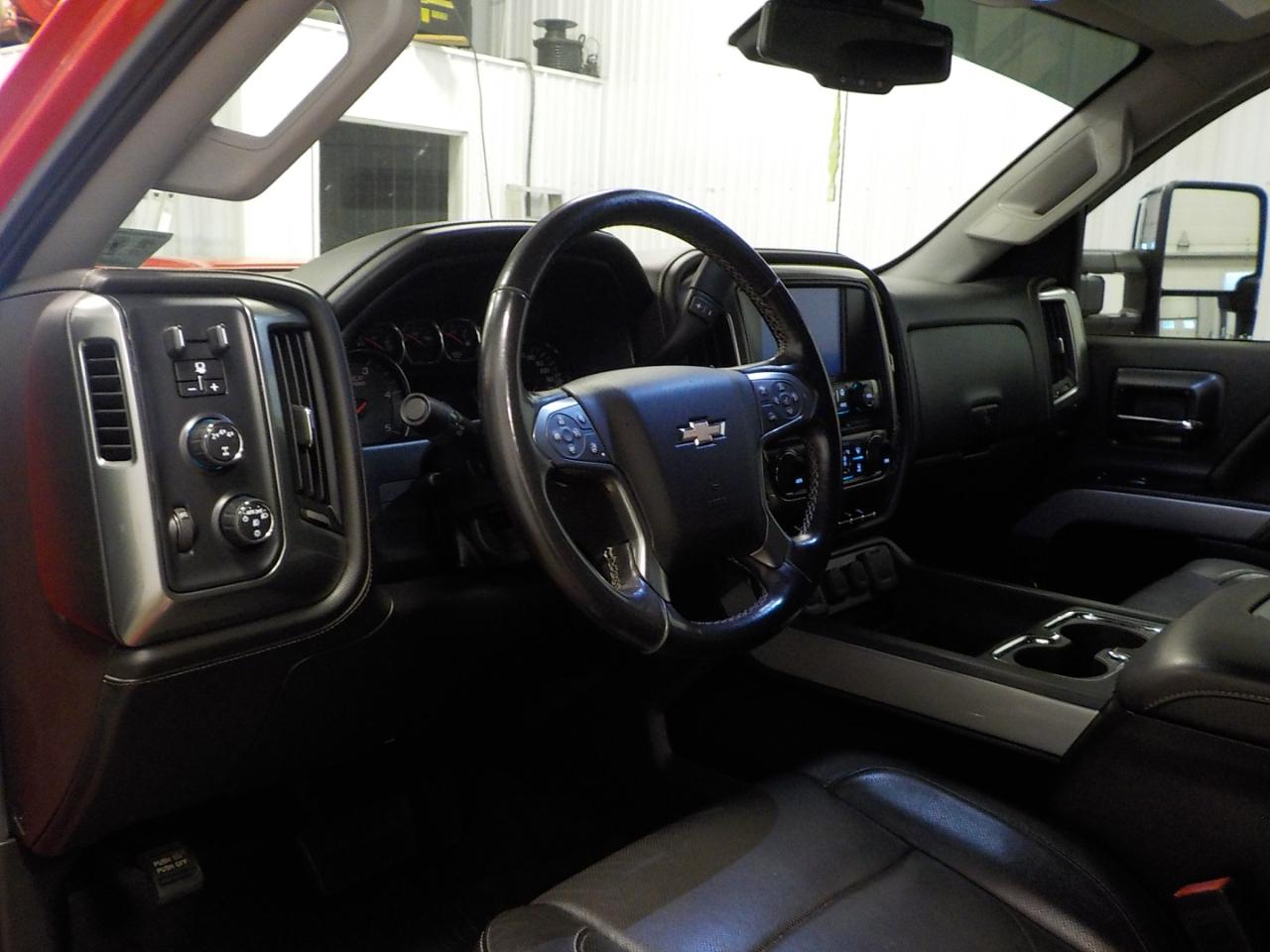 Chevrolet Silverado 2500HD 4WD Crew Cab 153.7" LTZ 2019