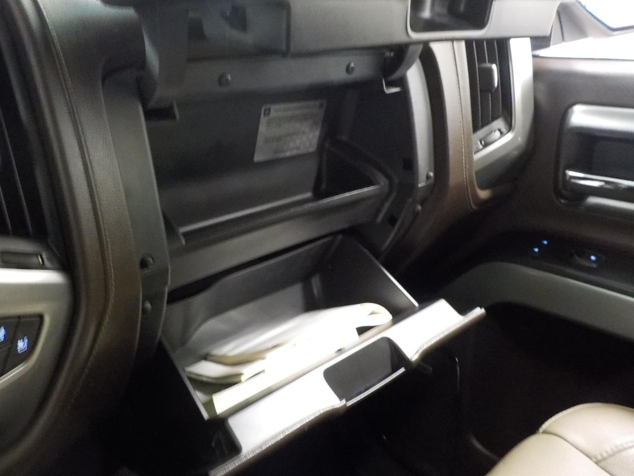 Chevrolet Silverado 1500 4WD Crew Cab 143.5" LTZ w/2LZ 2018