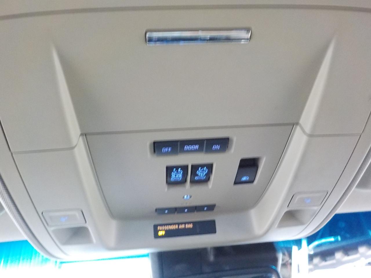 Chevrolet Silverado 1500 4WD Crew Cab 143.5" LTZ w/2LZ 2018