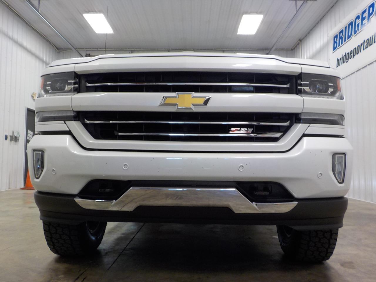 Chevrolet Silverado 1500 4WD Crew Cab 143.5" LTZ w/2LZ 2018