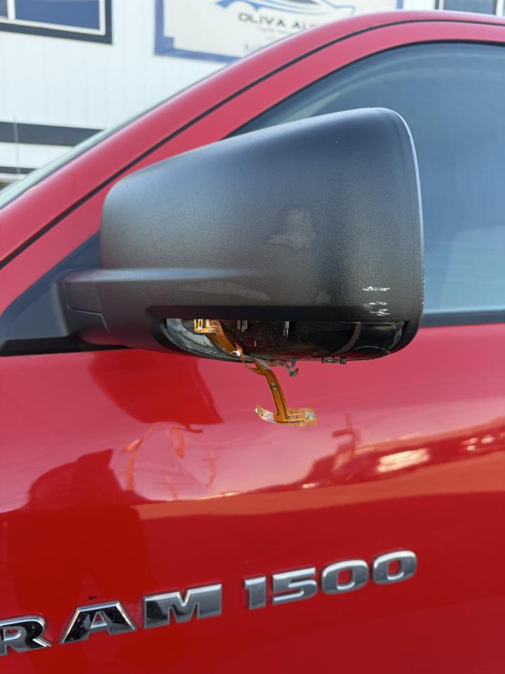 Dodge Ram photo 17