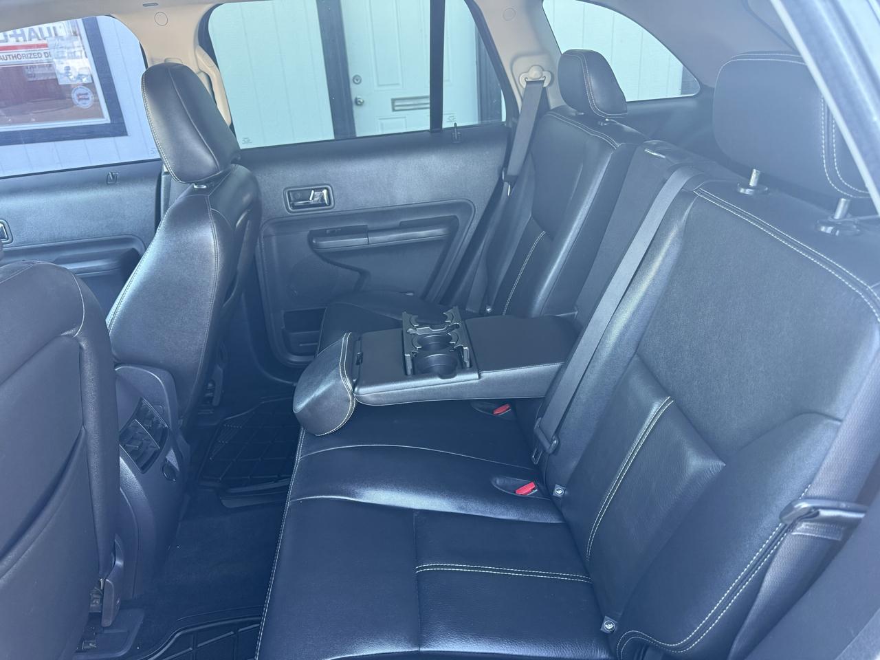 Ford Edge photo 14